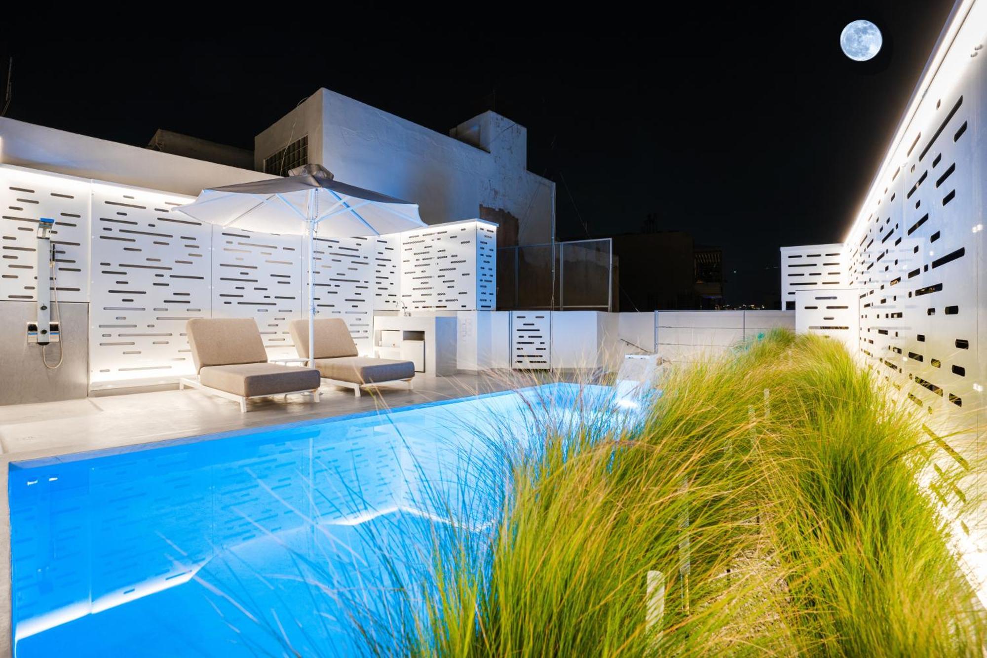 Ma Maison No5 Penthouse Loft, Private Heated Pool, Acropolis View, Ultra High Speed Internet 300 Mbps, Short Walk To Acropolis, Parking Upon Request, 1' From Metro Athens Ngoại thất bức ảnh