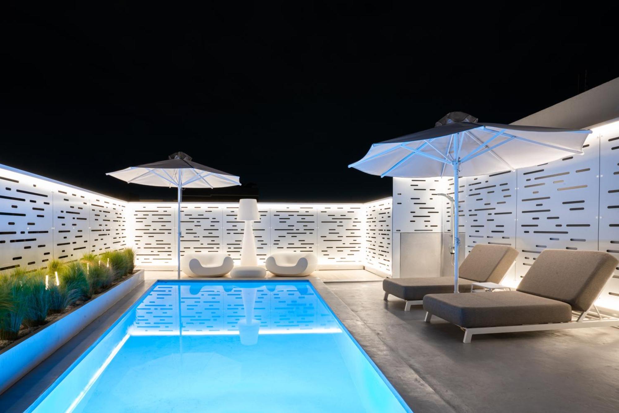 Ma Maison No5 Penthouse Loft, Private Heated Pool, Acropolis View, Ultra High Speed Internet 300 Mbps, Short Walk To Acropolis, Parking Upon Request, 1' From Metro Athens Ngoại thất bức ảnh