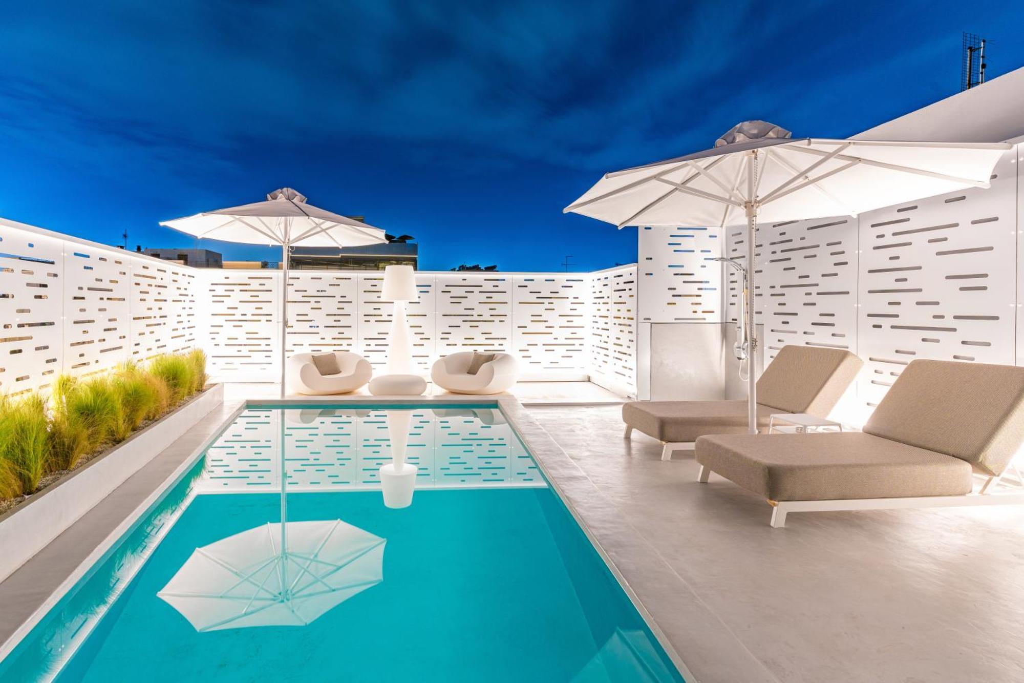 Ma Maison No5 Penthouse Loft, Private Heated Pool, Acropolis View, Ultra High Speed Internet 300 Mbps, Short Walk To Acropolis, Parking Upon Request, 1' From Metro Athens Ngoại thất bức ảnh