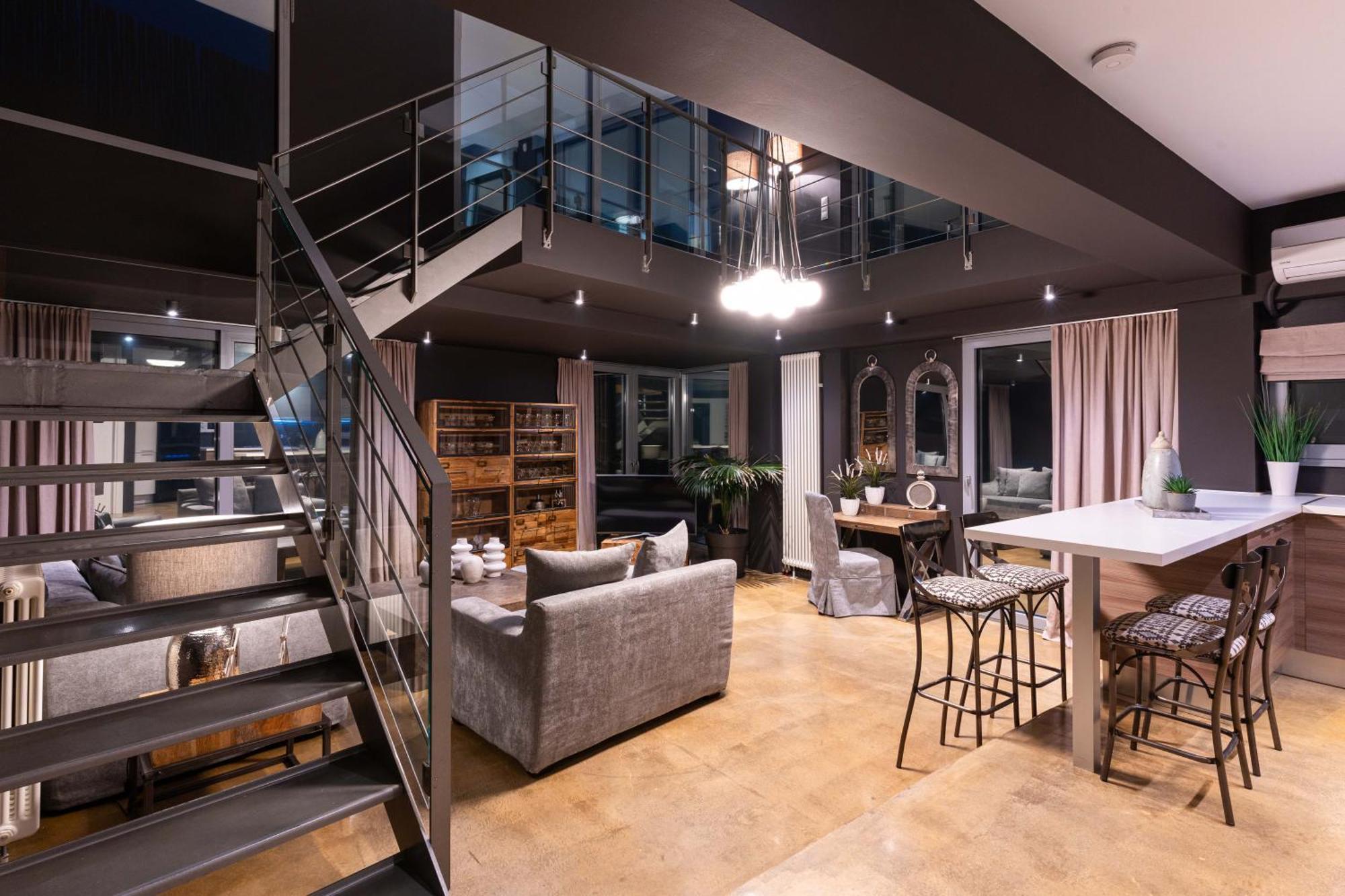 Ma Maison No5 Penthouse Loft, Private Heated Pool, Acropolis View, Ultra High Speed Internet 300 Mbps, Short Walk To Acropolis, Parking Upon Request, 1' From Metro Athens Ngoại thất bức ảnh